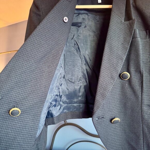 Black and Grey Cropped Double Breasted Blazer - Picture 9 of 13